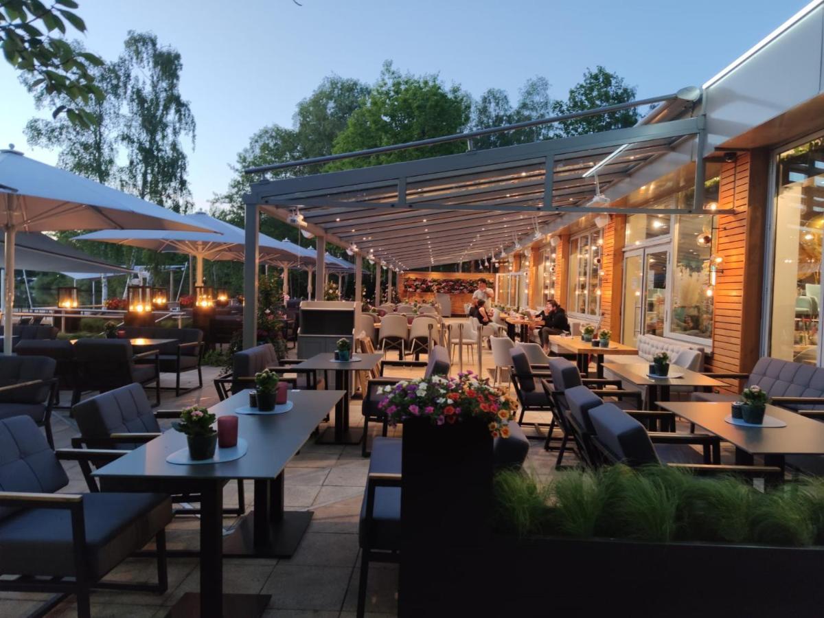 Hotel Am Springhorstsee Гроссбургведель Экстерьер фото