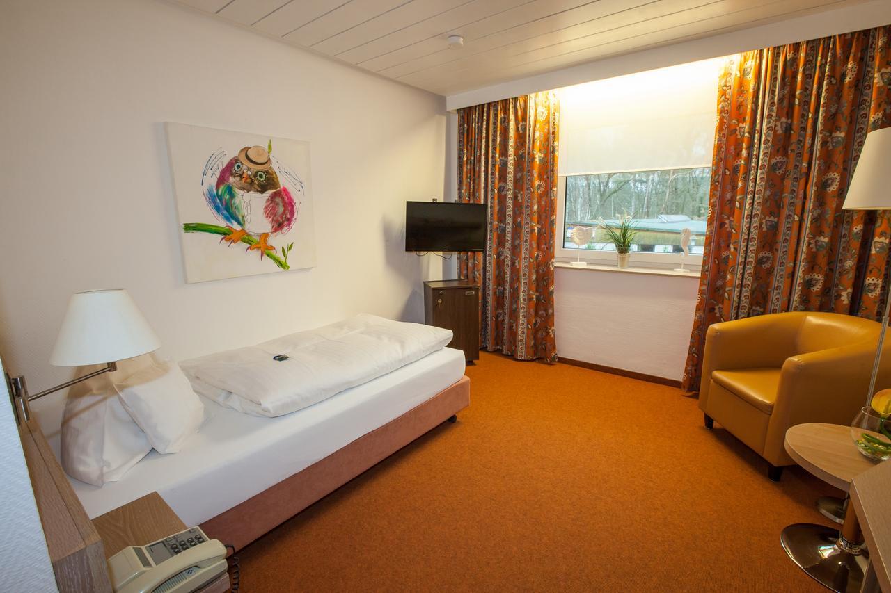 Hotel Am Springhorstsee Гроссбургведель Экстерьер фото